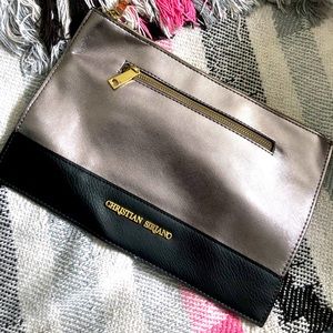 Black and sliver clutch purse